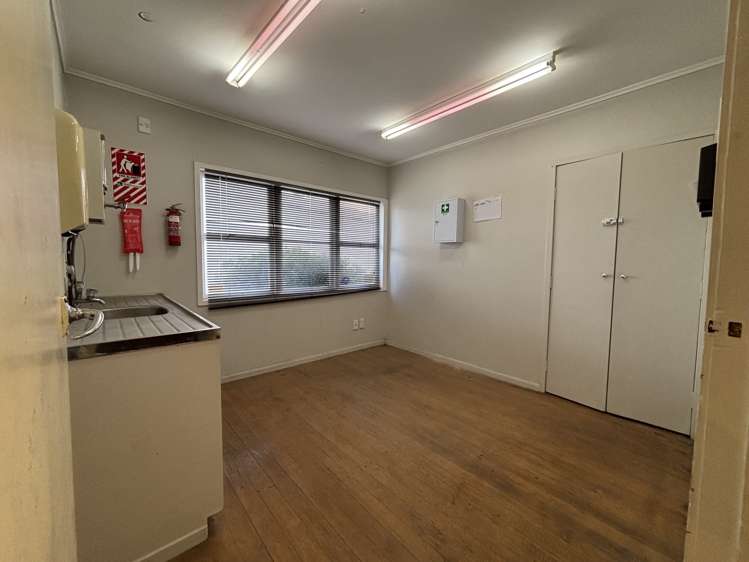 Building 3/8A Quail Place Frankton_4