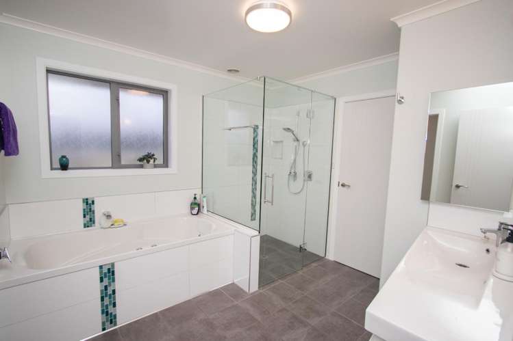 23 Hanrahan Street Allenton_15
