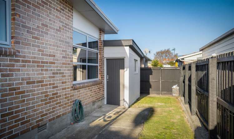 1/42 Seymour Street Hornby_27