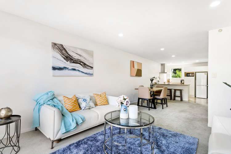 7/1 Gracechurch Drive Flat Bush_6
