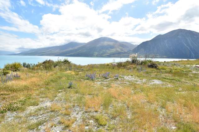 Front Row Lake Ohau Views!