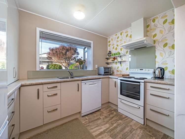 35 Cedar Crescent_4
