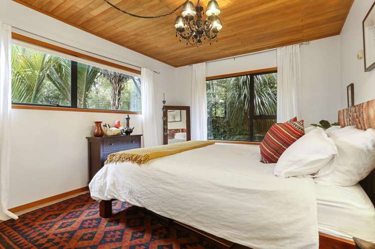 280 Shaw Road Titirangi_13