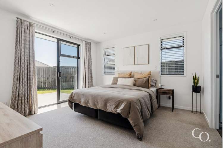 51 Kahuparere Crescent Pyes Pa_19