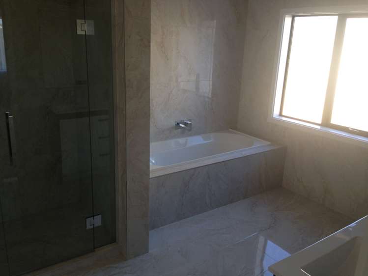 77 Masons Road Oteha_10