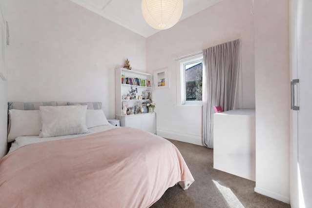 234 Meola Road 1768_3
