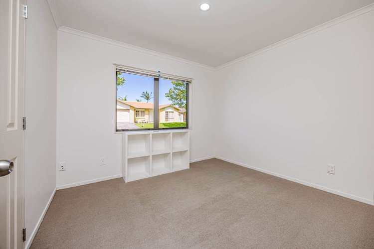 33 Belcoo Crescent East Tamaki_17