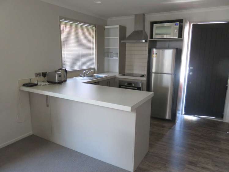 3/173 Knighton Road Hillcrest_9