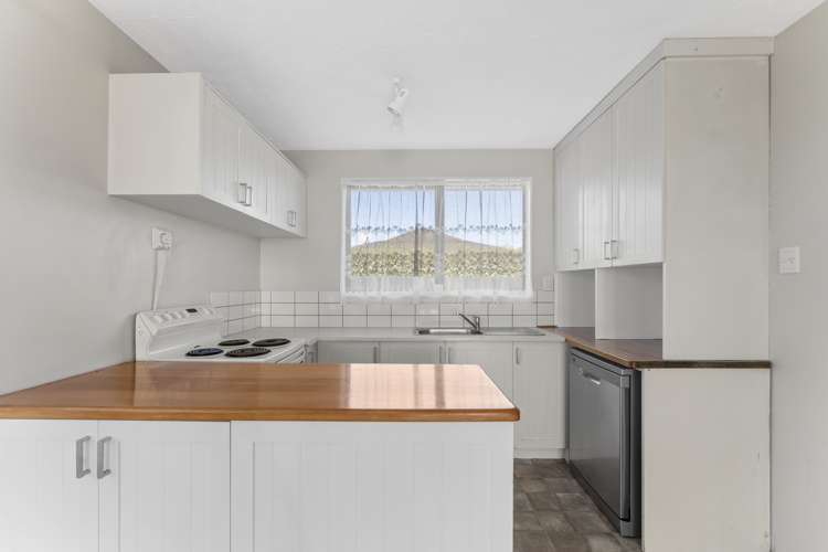 14 Faulkland Drive Witherlea_8