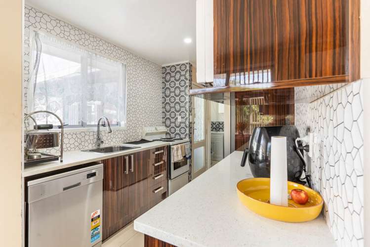 6 Iris Place Clendon Park_5