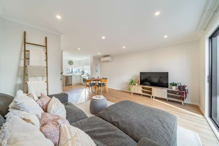 5 Raeble Walkington Lane Wallaceville_12