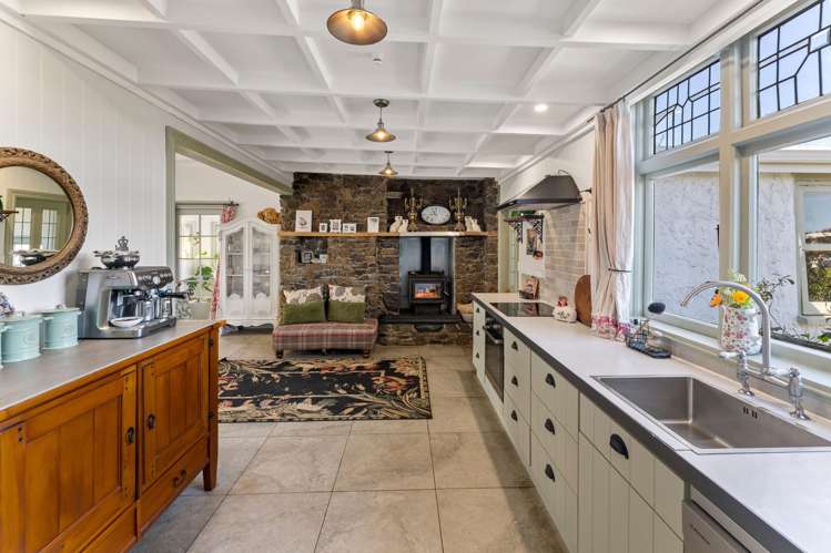 2 Higgins Road Brightwater_9