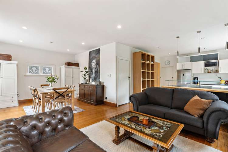 18 Birdwood Avenue Beckenham_7