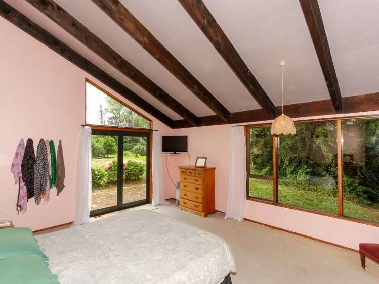 1059 Mountain Road Inglewood_23