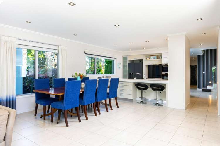 8 Covent Gardens Springlands_12