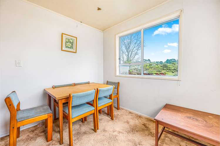 99 Riverpark Crescent Henderson_6