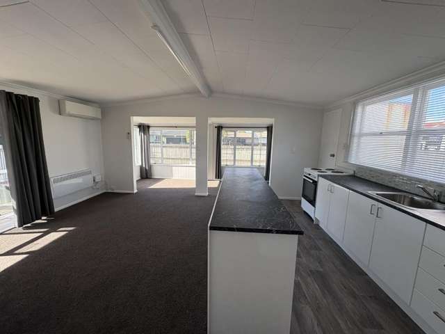 16A Bidois Road 1063_1