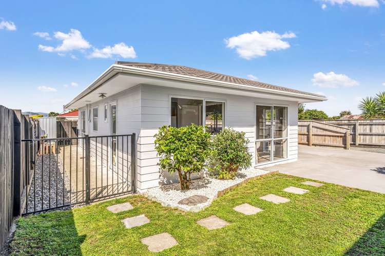 2/56 Songer Street_5