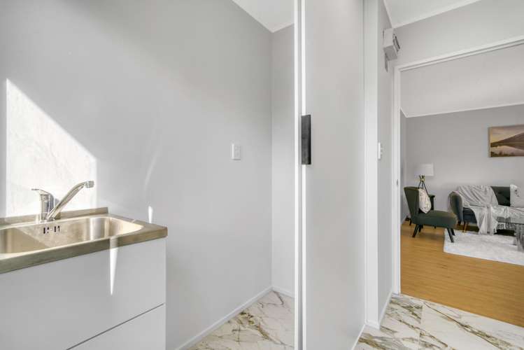 19A Bernina Place Weymouth_8