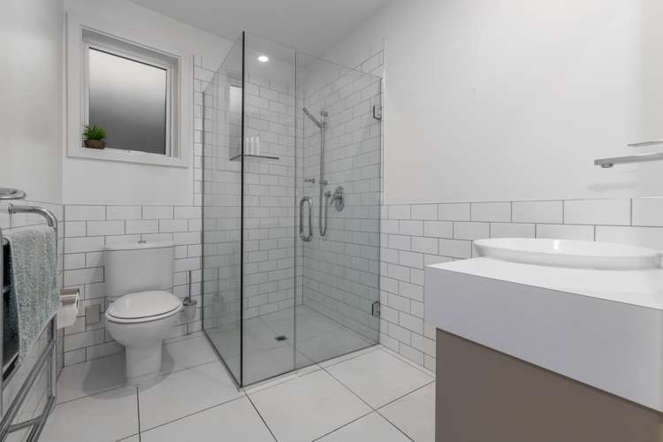 13 Karekare Road Raumati South_19