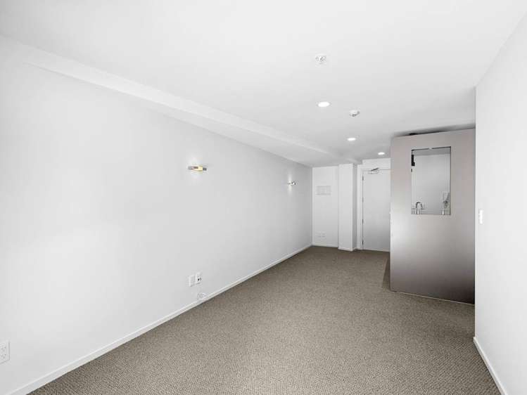 116/4 Wagener Place Mt Albert_9