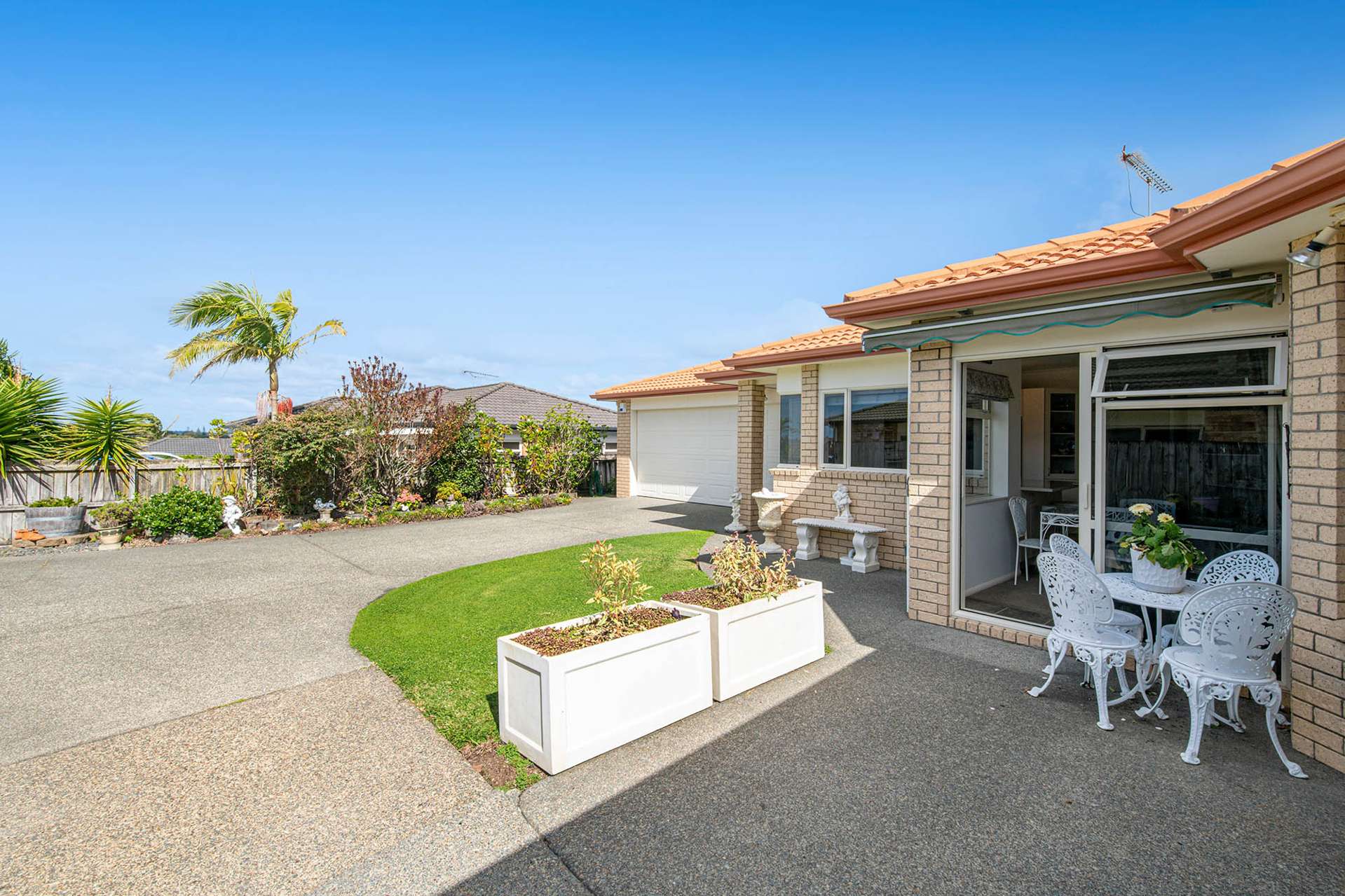 18 Chesterfield Way Orewa_0