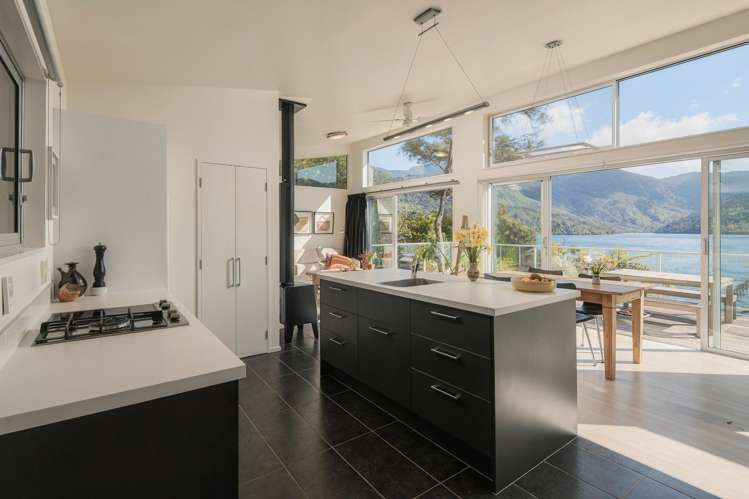 143 Akerbloms Road Punga Cove Endeavour Inlet_6