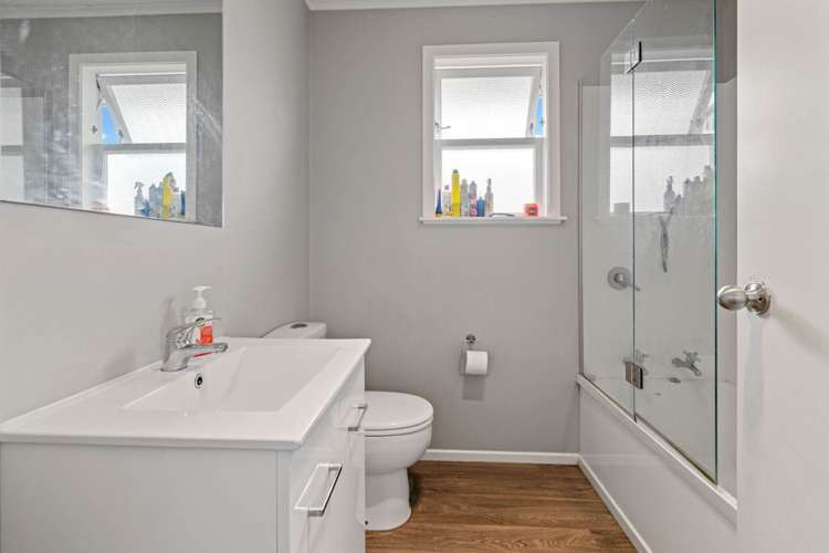 16 Tairere Crescent Rosehill_11