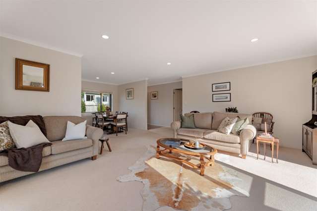 6 Oteki Park Drive Welcome Bay_1