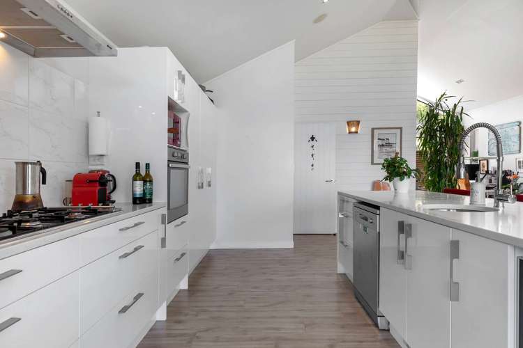 68 Omana Avenue Shelly Beach Helensville_12