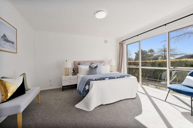 42 Lake Panorama Drive Henderson_11