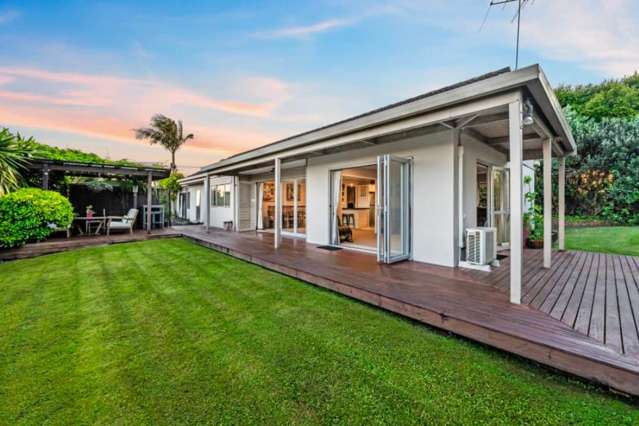 112 Whangaparaoa Road Red Beach_2