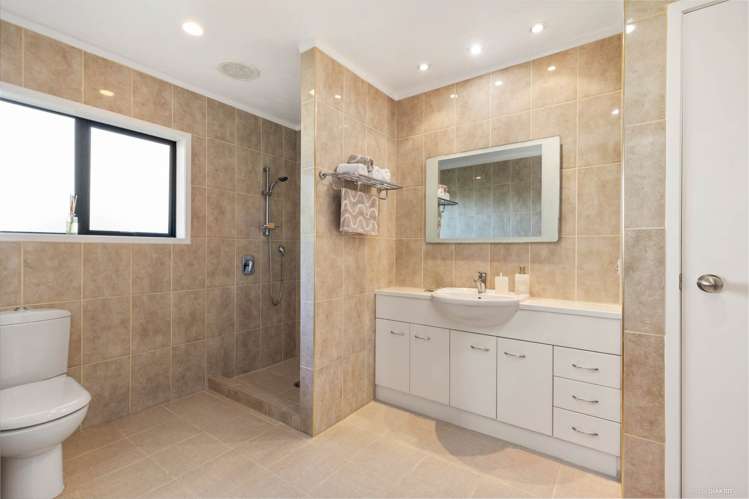 111 Pearson Road Patumahoe_12