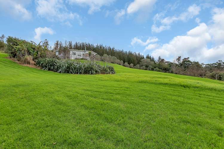 328 Cove Road Waipu_18