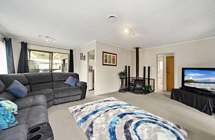 3 Crestlands Place Papakura_1