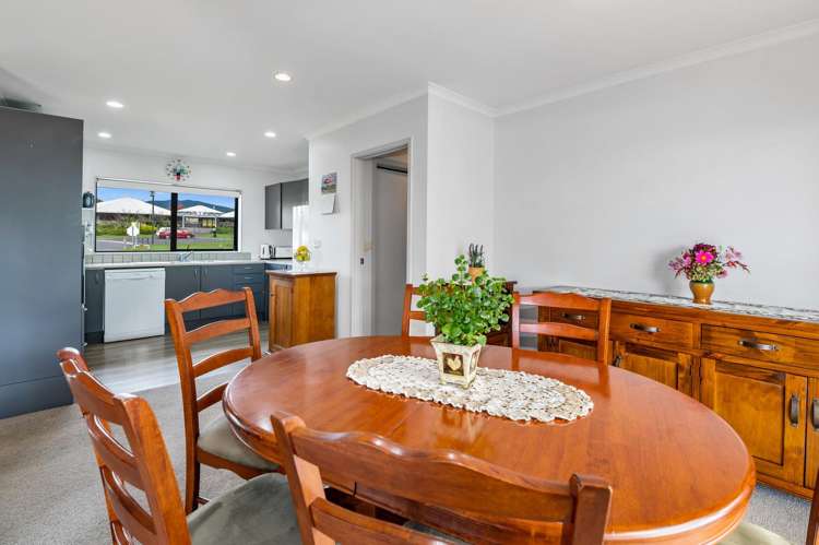 1 Duggan Drive Owhata_7