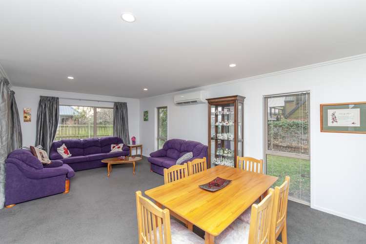 3 Pukeuri Lane Hillsborough_8