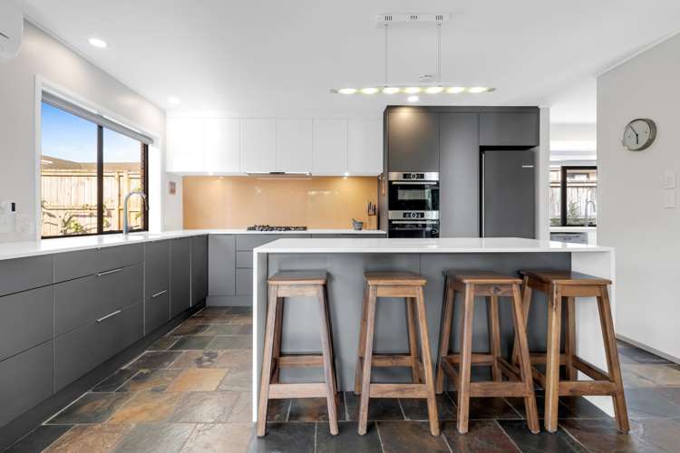 53 Oliver Road Eastern Beach_13