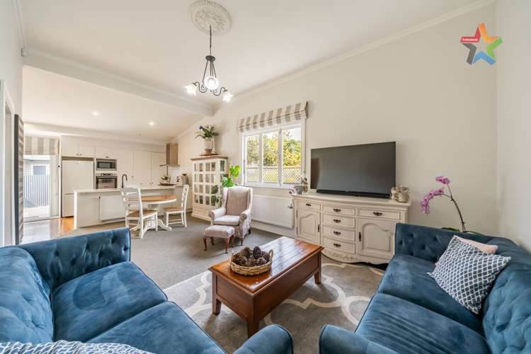 32 Riddlers Crescent Petone_6