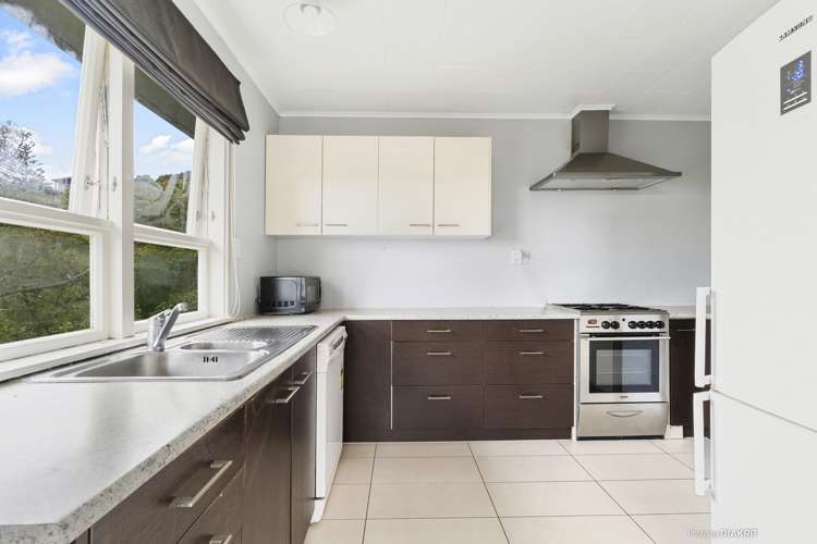 33 Verviers Street Karori_4