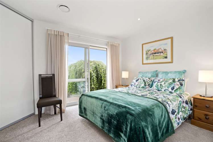 32 Baxter Michael Crescent Cambridge_13