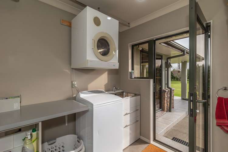 22 Waipuna Grove Levin_16