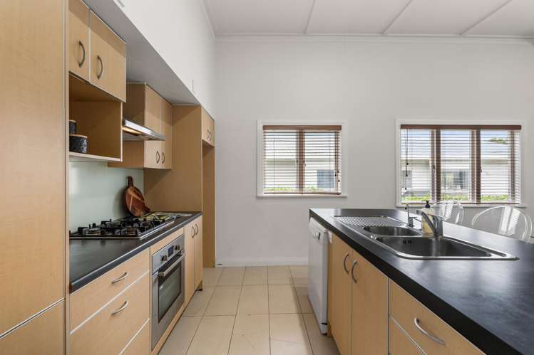 18 Corrella Road Belmont_12