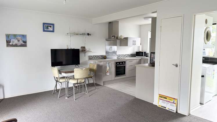 2/810 Pepper Street Raureka_11