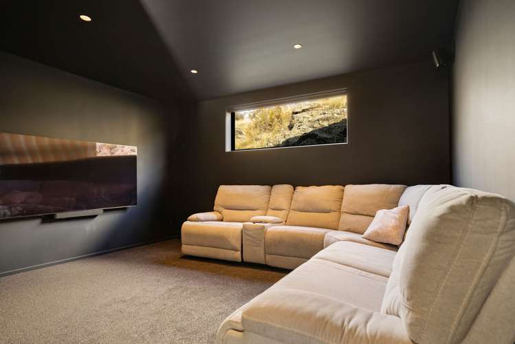 34 Friesian Close Jacks Point_20