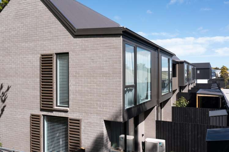 7 Grove Road Addington_17