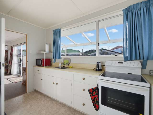 2b Gladstone Drive Oamaru_4