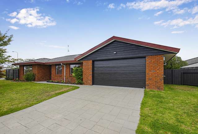 BEO $995,000 - Four Bedroom Stunner