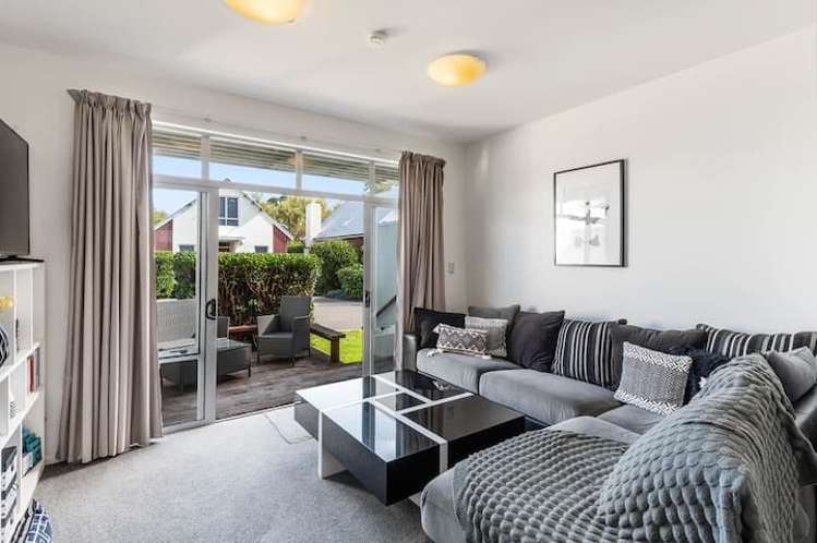 13/1420 Hamurana Road Mourea_7