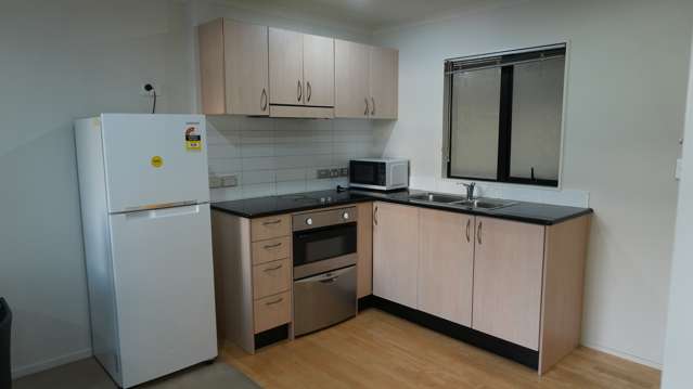 D502/176 Broadway Newmarket_2